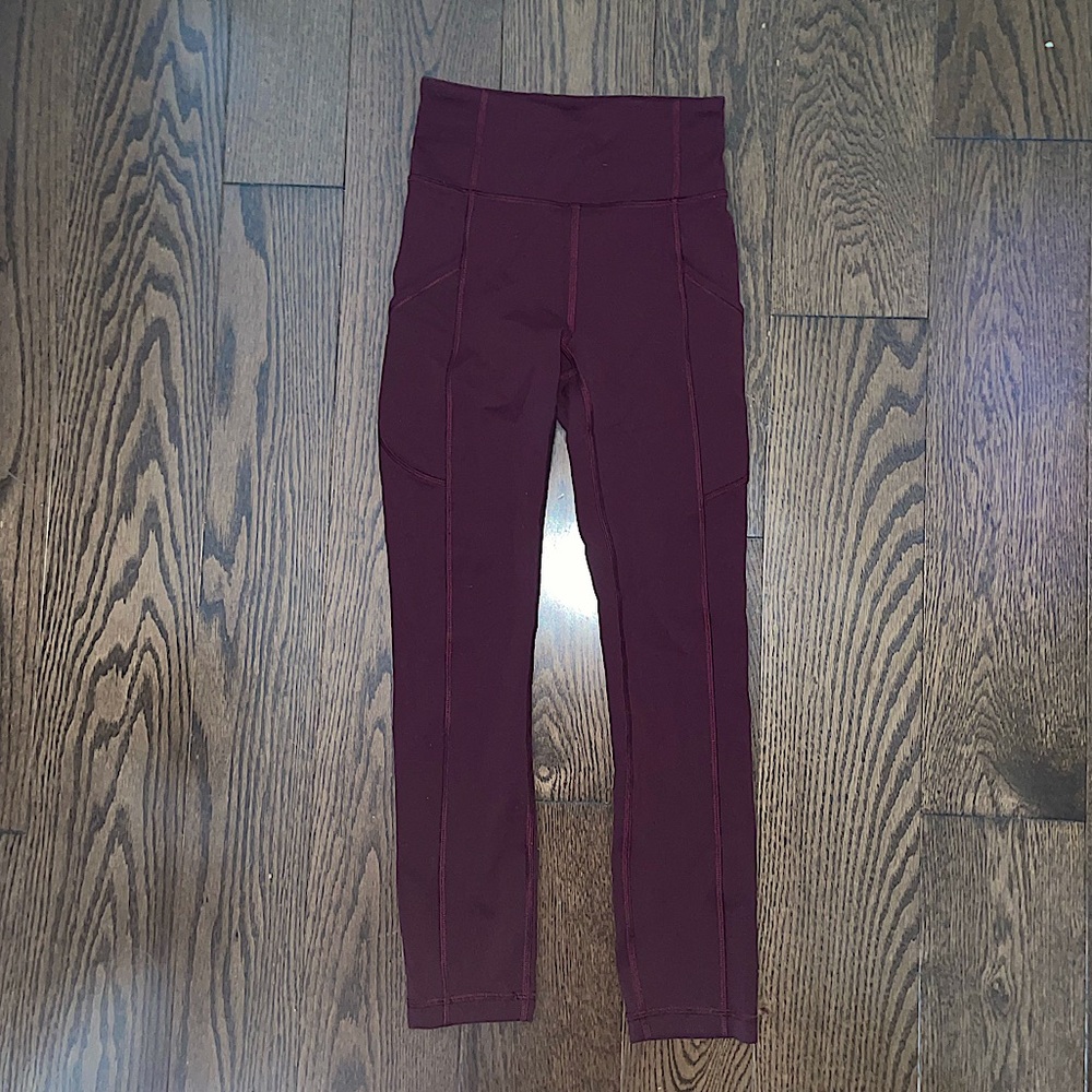 Lululemon Invigorate High-Rise Crop 23" leggings - Size 0